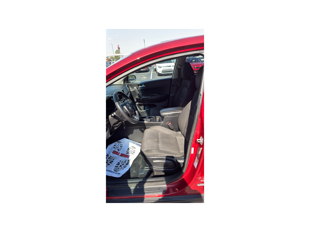 Used 2017 Kia Sportage LX AWD/4WD image 11