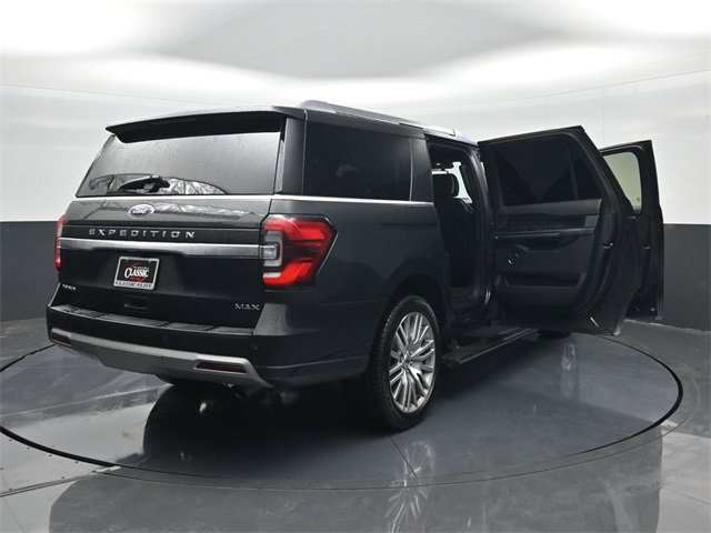 Used 2023 Ford Expedition Max Platinum image 37