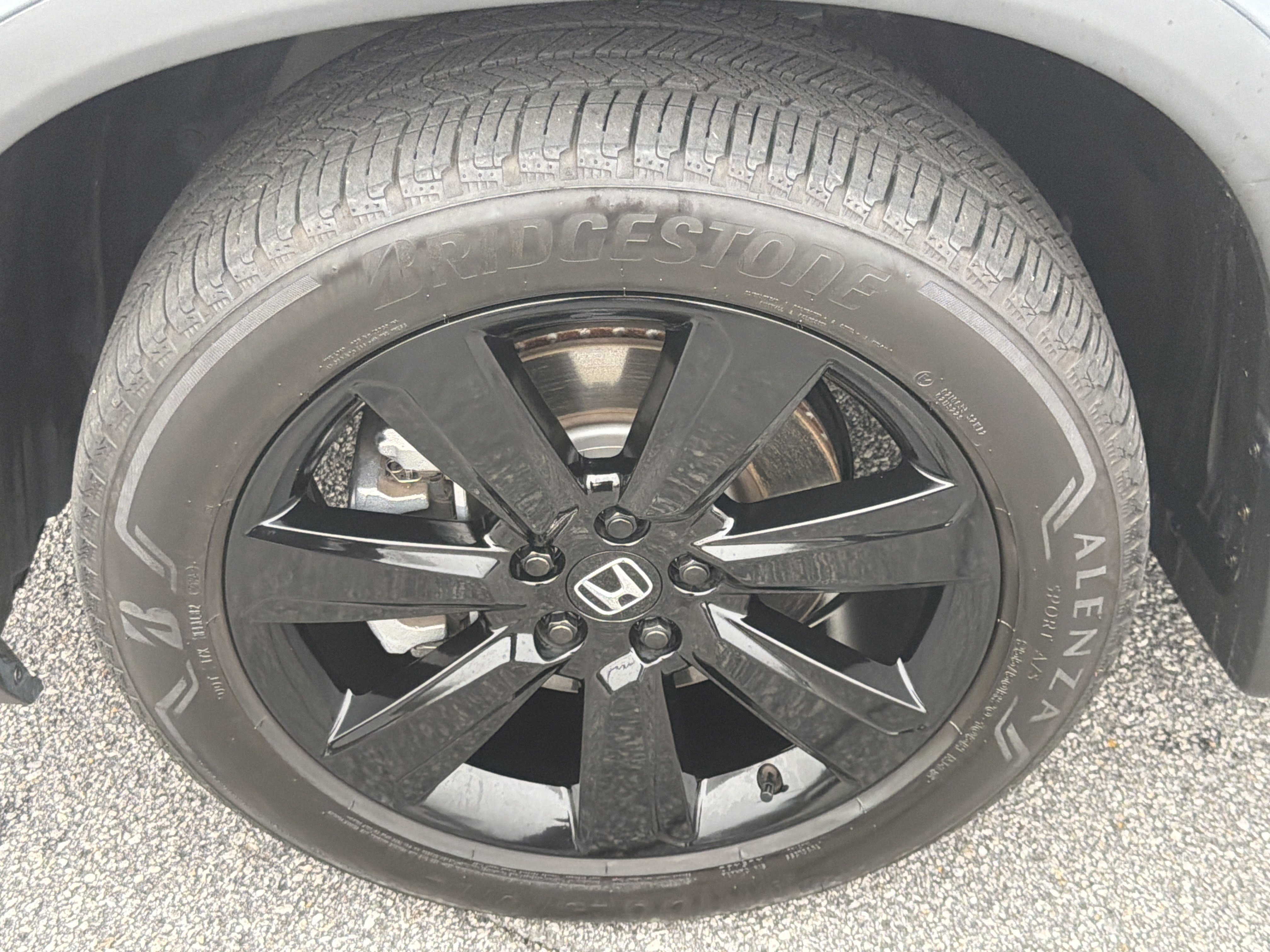 Used 2025 Honda Pilot Black Edition image 21