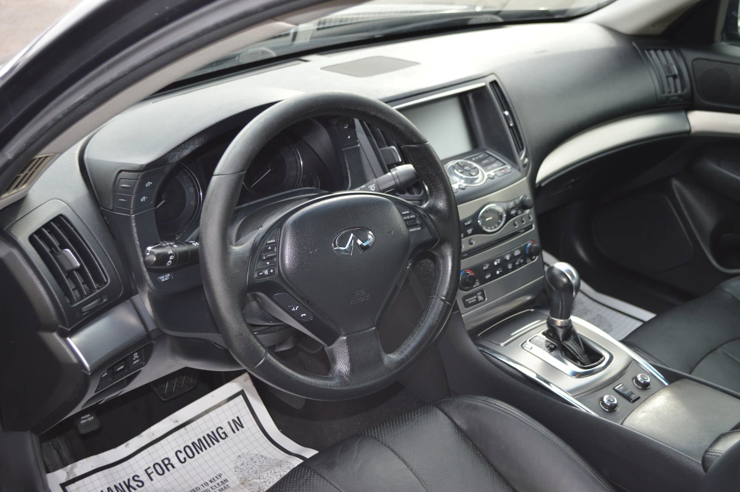 Used 2011 INFINITI G37 x Sedan w/ Premium Pkg image 10