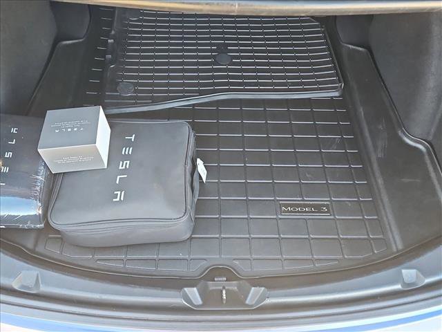 Used 2018 Tesla Model 3 Long Range image 6