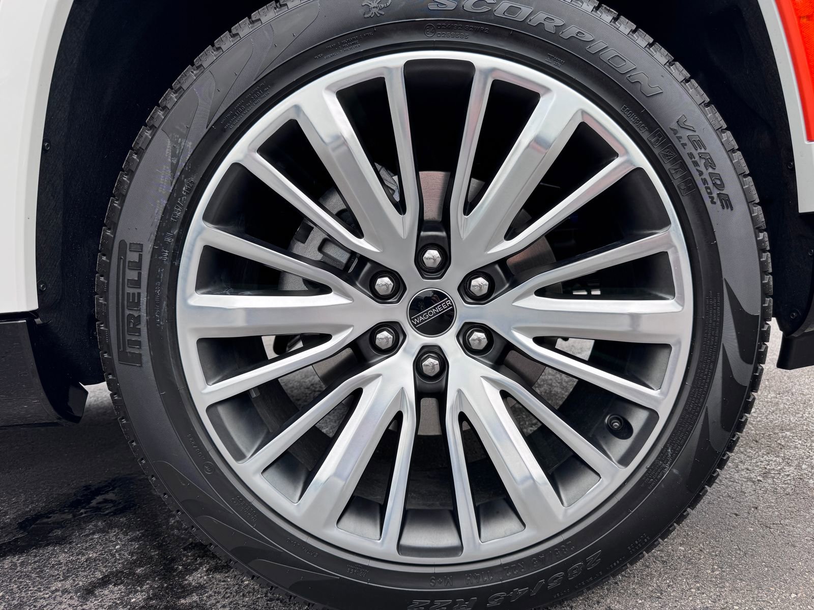 New 2025 Jeep Wagoneer Series II image 37