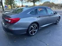 Used 2018 Honda Accord LX image 3