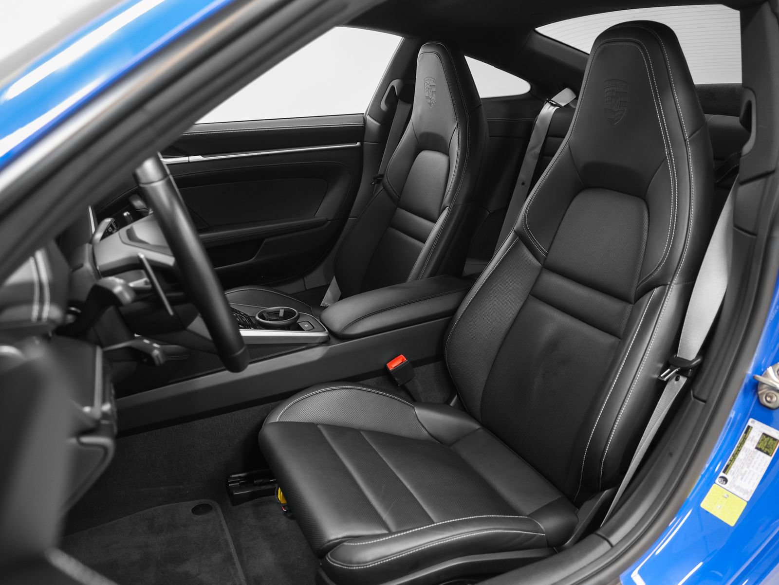 Certified 2025 Porsche 911 Carrera image 5