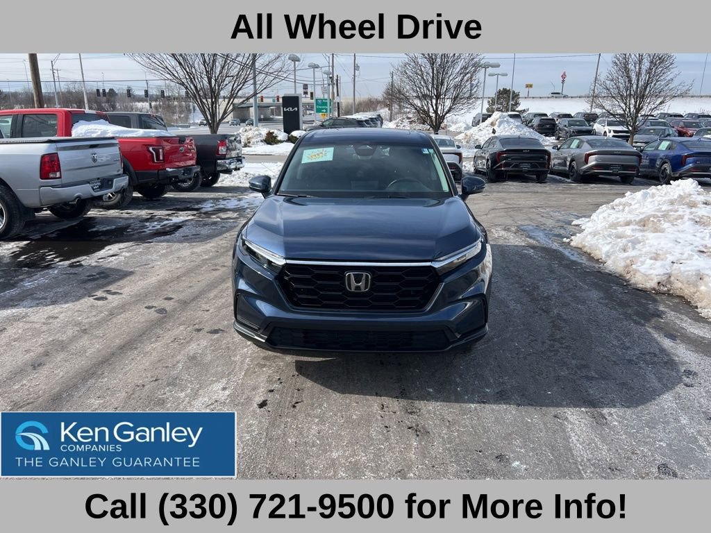 Used 2025 Honda CR-V EX image 4