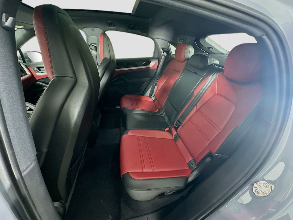 Certified 2026 Porsche Cayenne S image 24