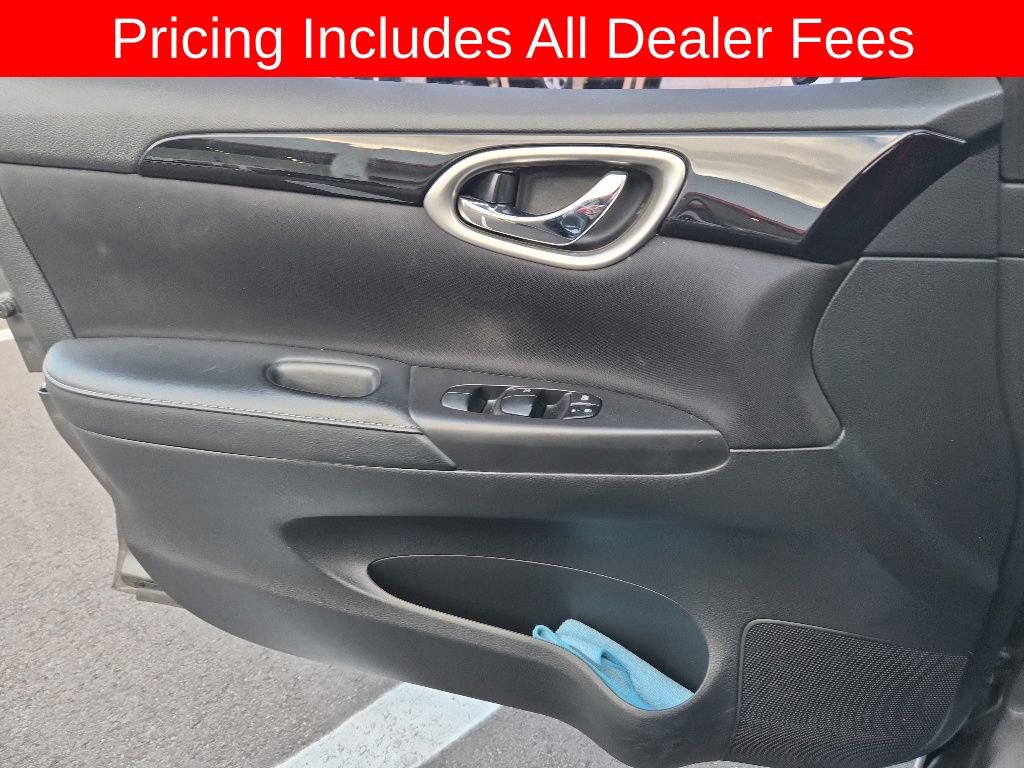 Used 2019 Nissan Sentra SV FWD image 12