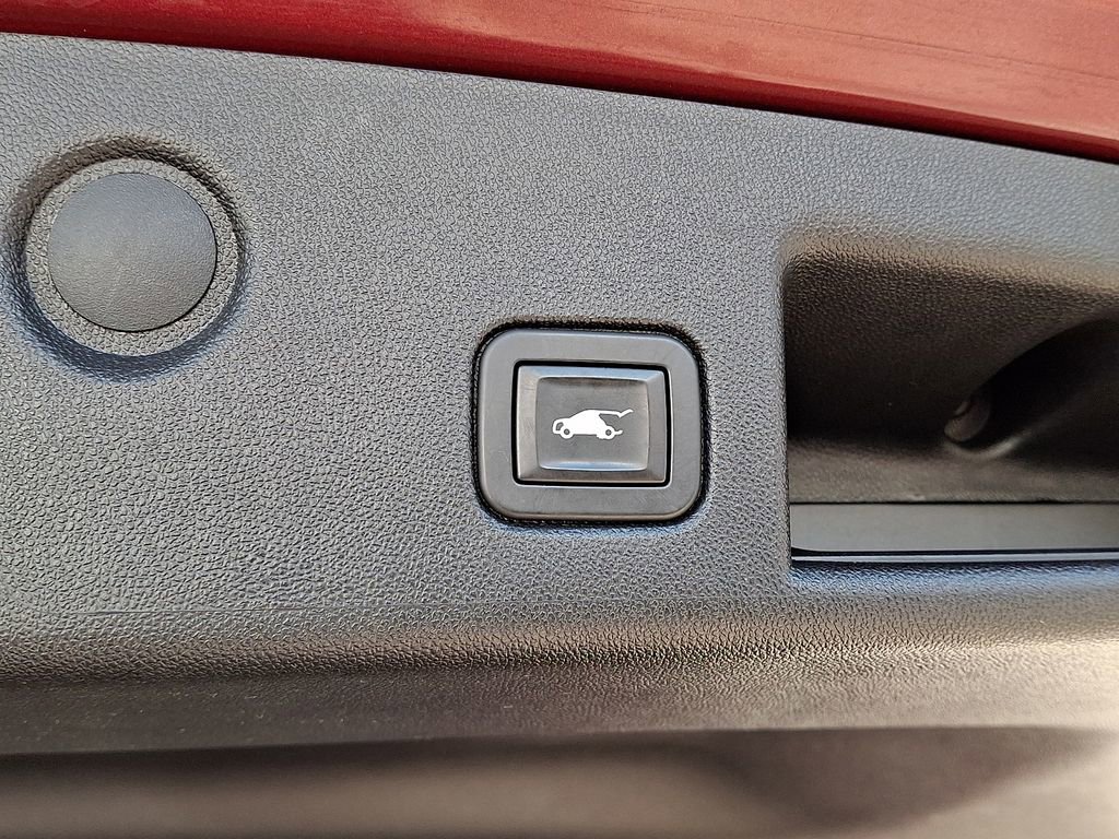 Used 2019 Chevrolet Equinox LT image 29