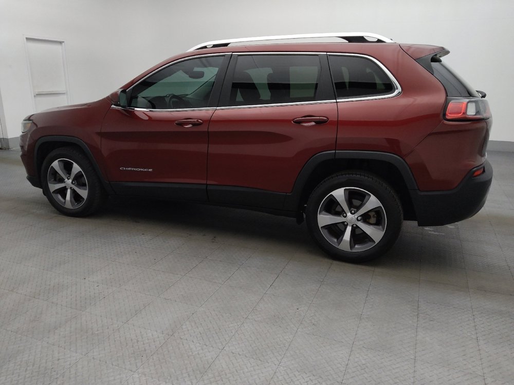 Used 2019 Jeep Cherokee Limited FWD image 3