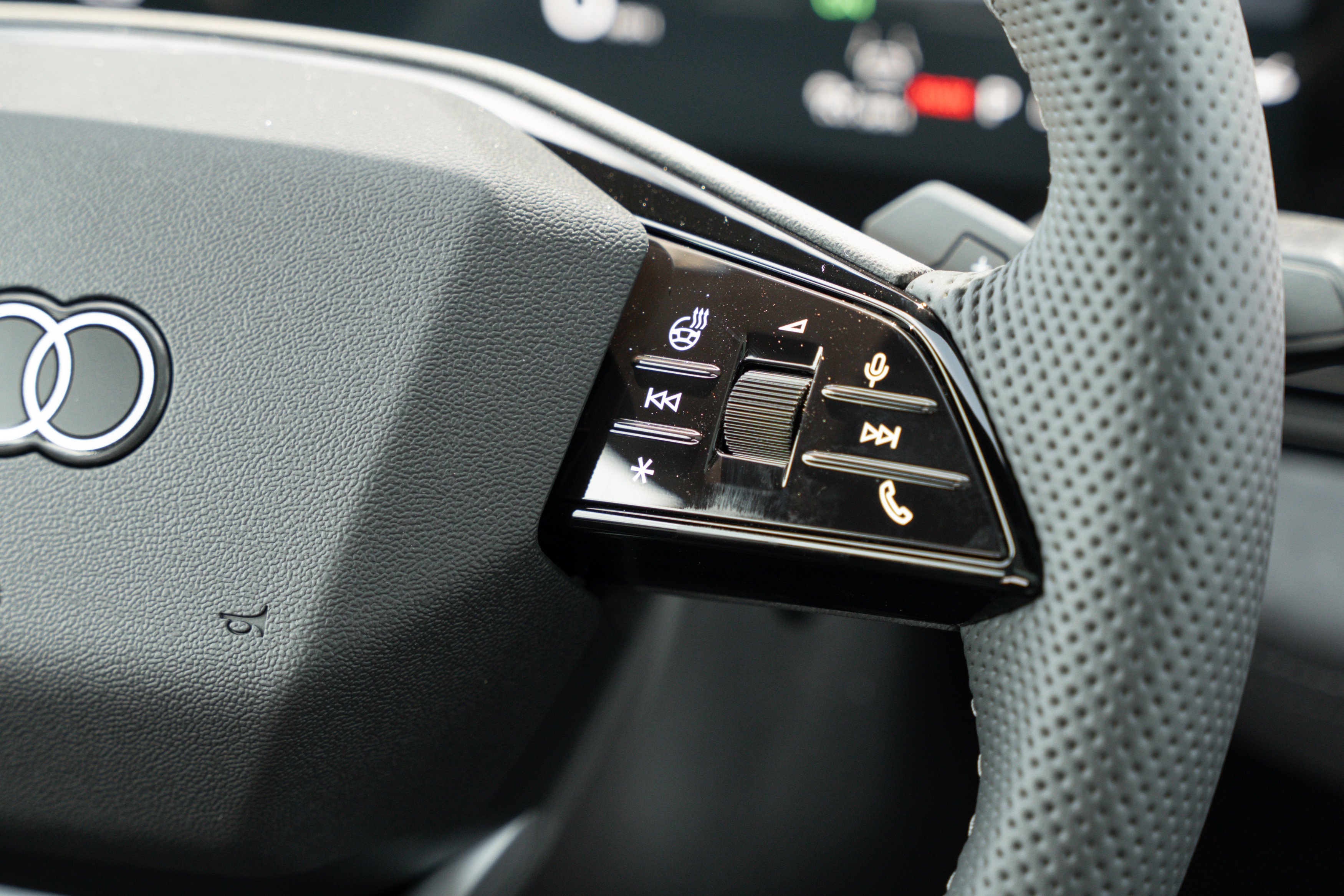 New 2027 Audi S6 e-tron Prestige AWD/4WD image 11