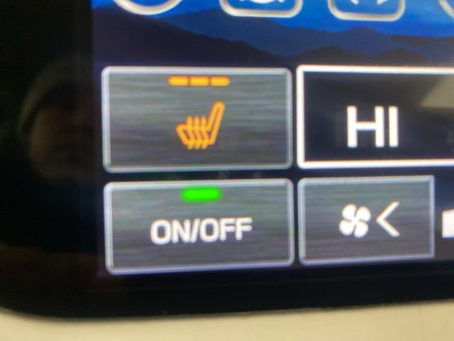 Used 2024 Subaru Outback Premium image 17