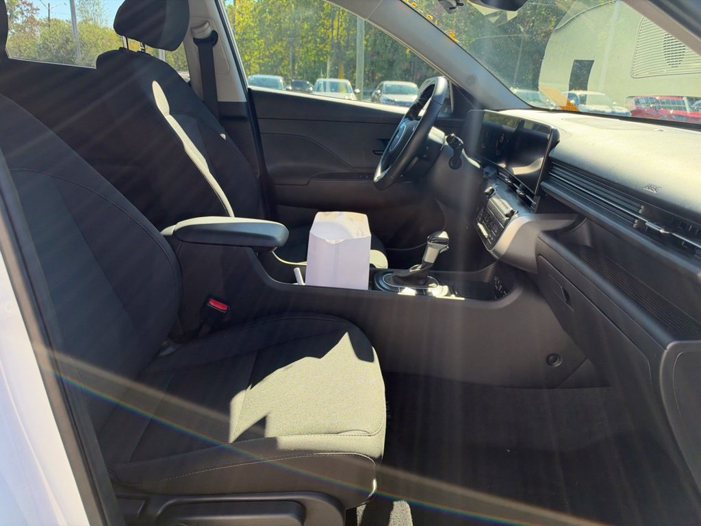 Used 2026 Hyundai Kona SEL Sport FWD image 14