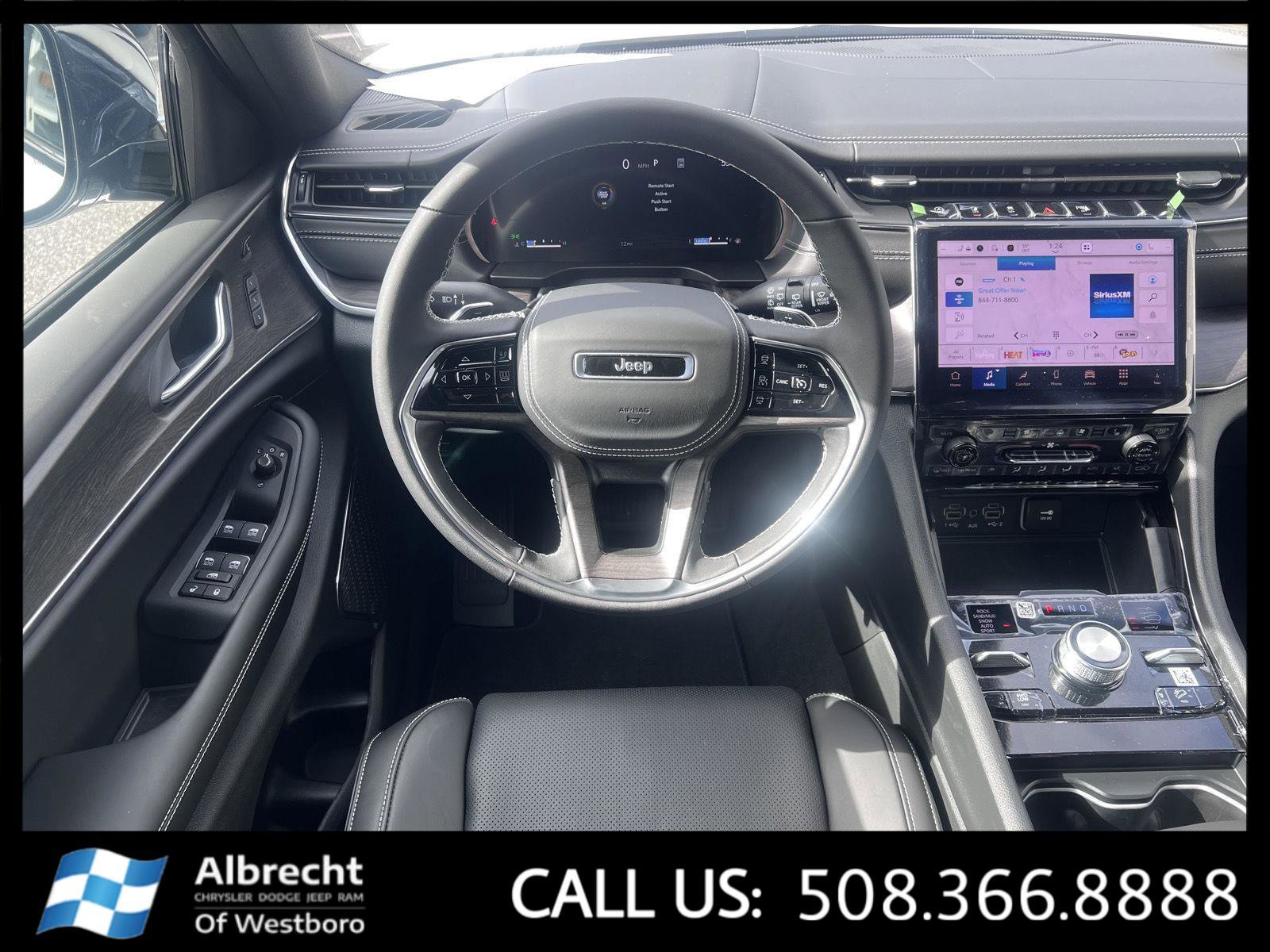 New 2025 Jeep Grand Cherokee Overland w/ Luxury Tech Group IV image 21