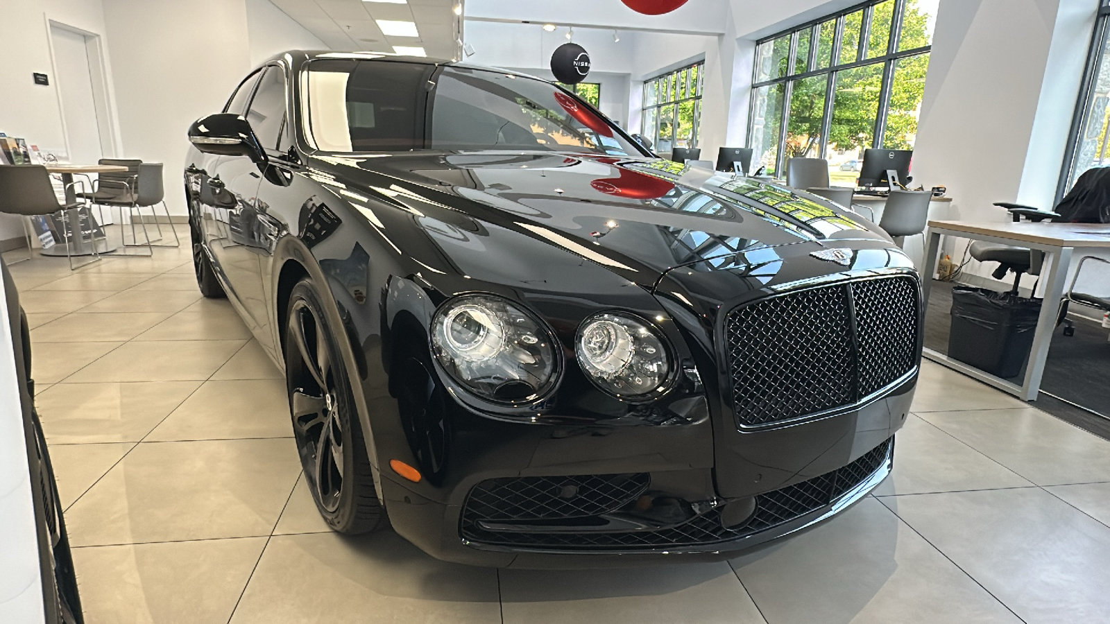 Used 2018 Bentley Flying Spur S W12 AWD/4WD video 2