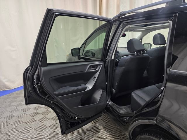 Used 2015 Subaru Forester 2.5i Premium w/ All-Weather Package image 25