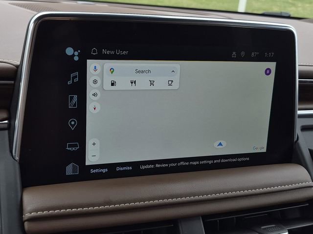 Used 2023 Chevrolet Suburban High Country AWD/4WD image 46