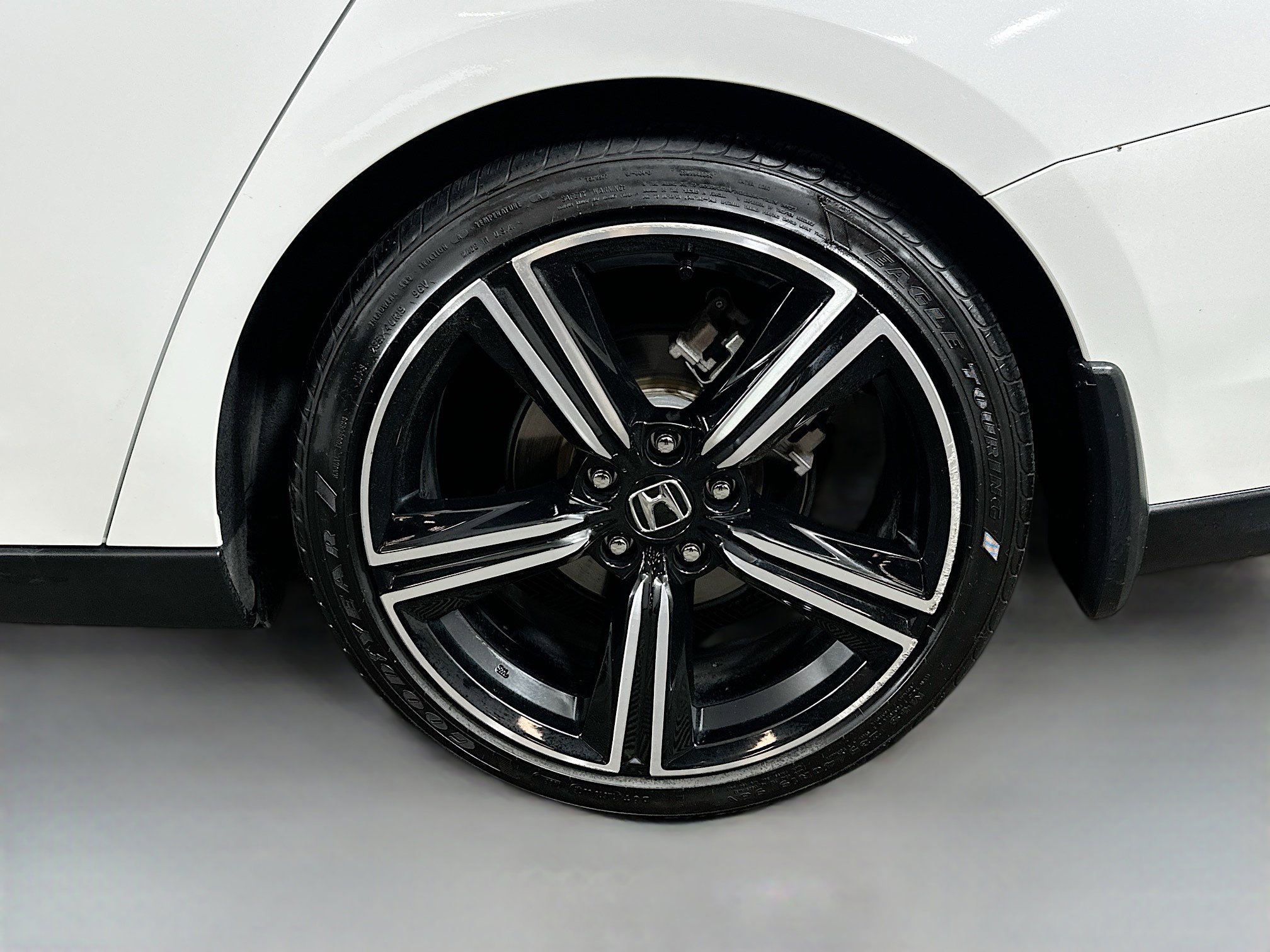 Used 2023 Honda Accord Sport image 29