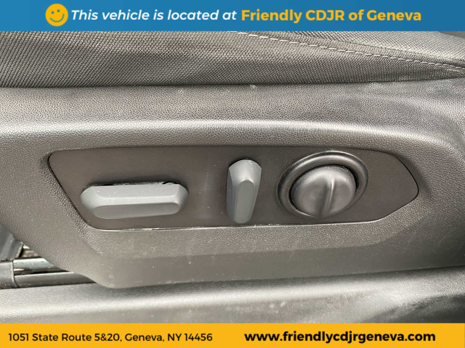 Used 2022 GMC Sierra 1500 Elevation image 23