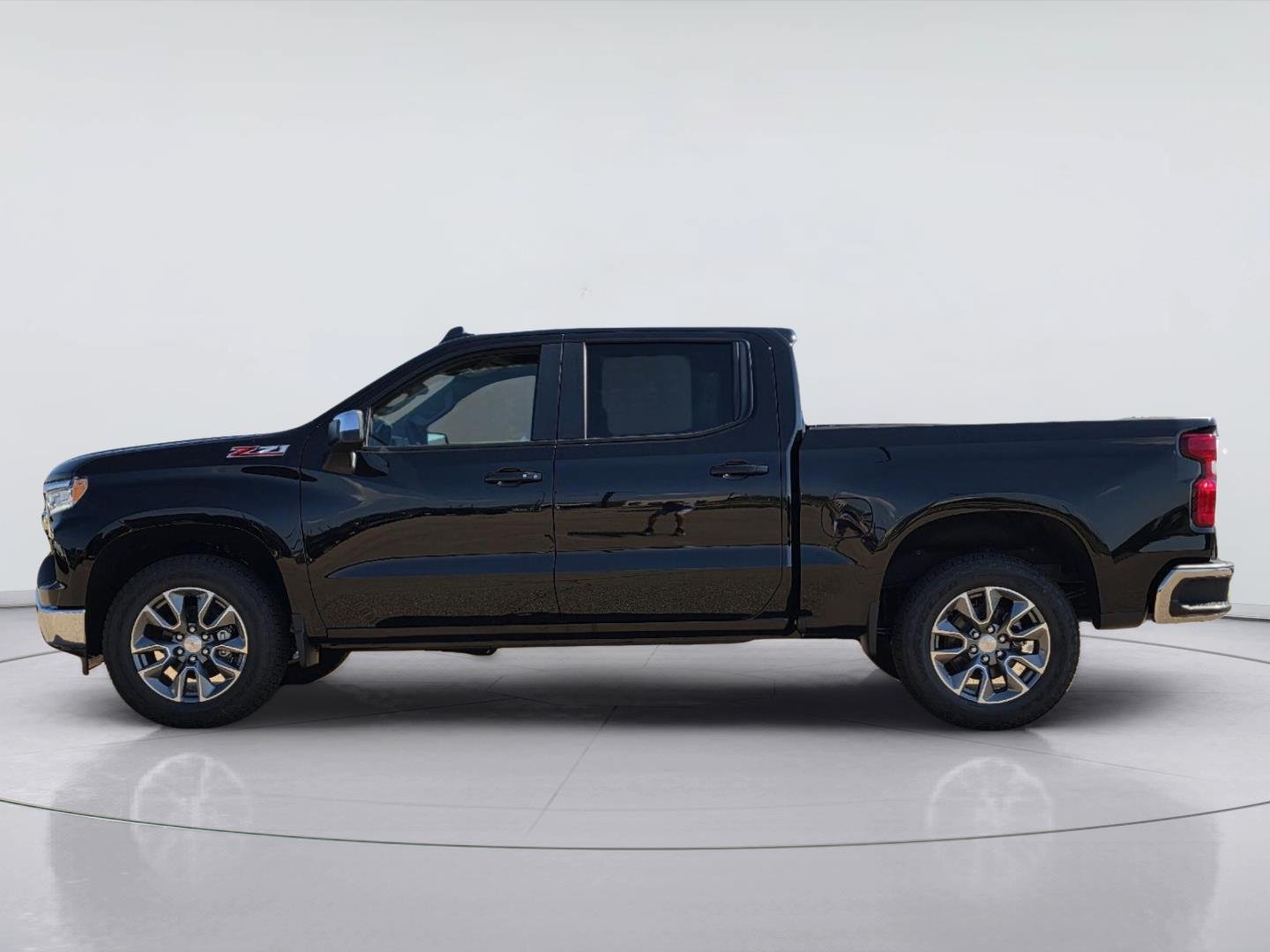 New 2026 Chevrolet Silverado 1500 LT AWD/4WD image 2