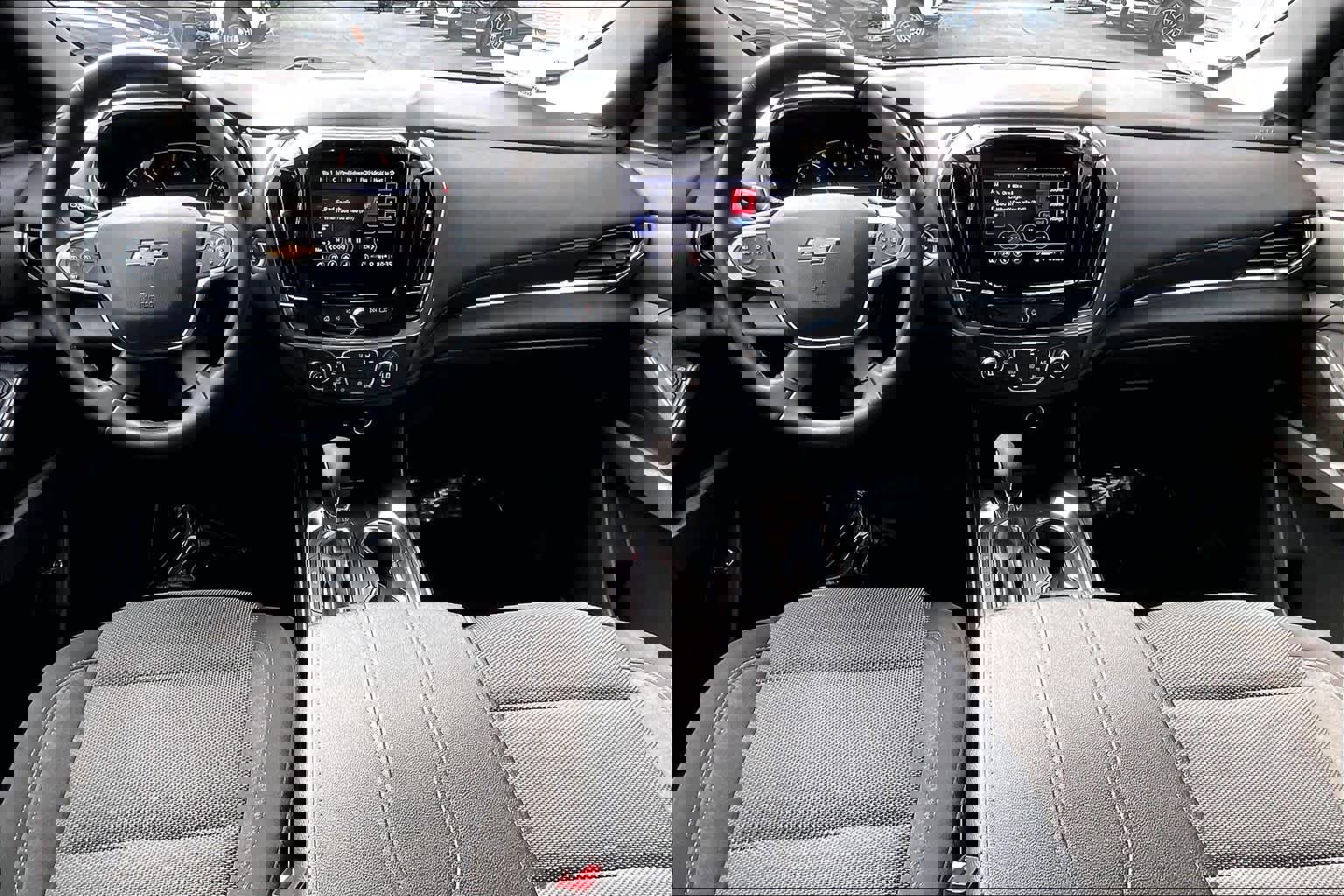 Certified 2023 Chevrolet Traverse LT image 15