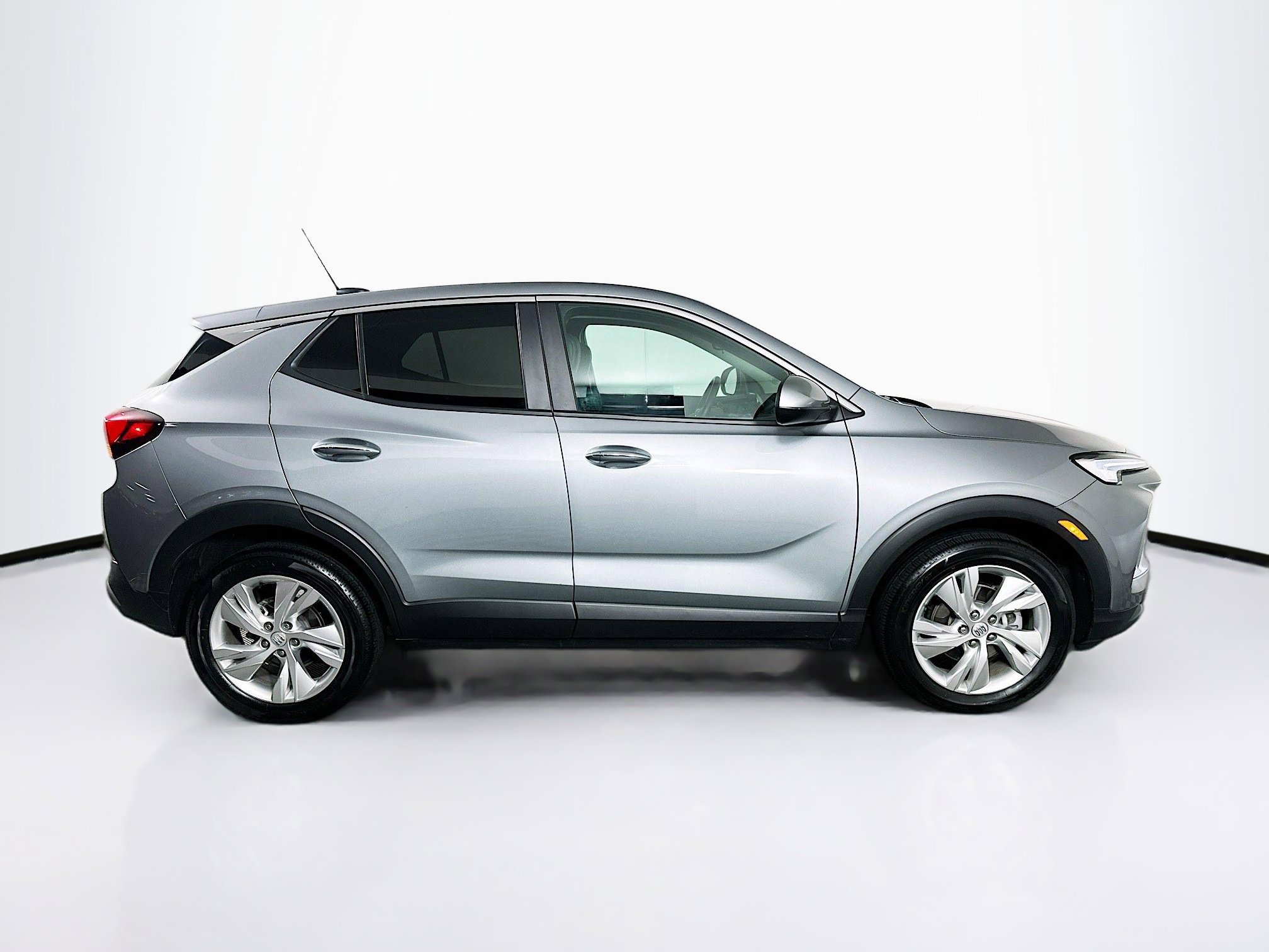 Used 2025 Buick Encore GX Preferred image 10
