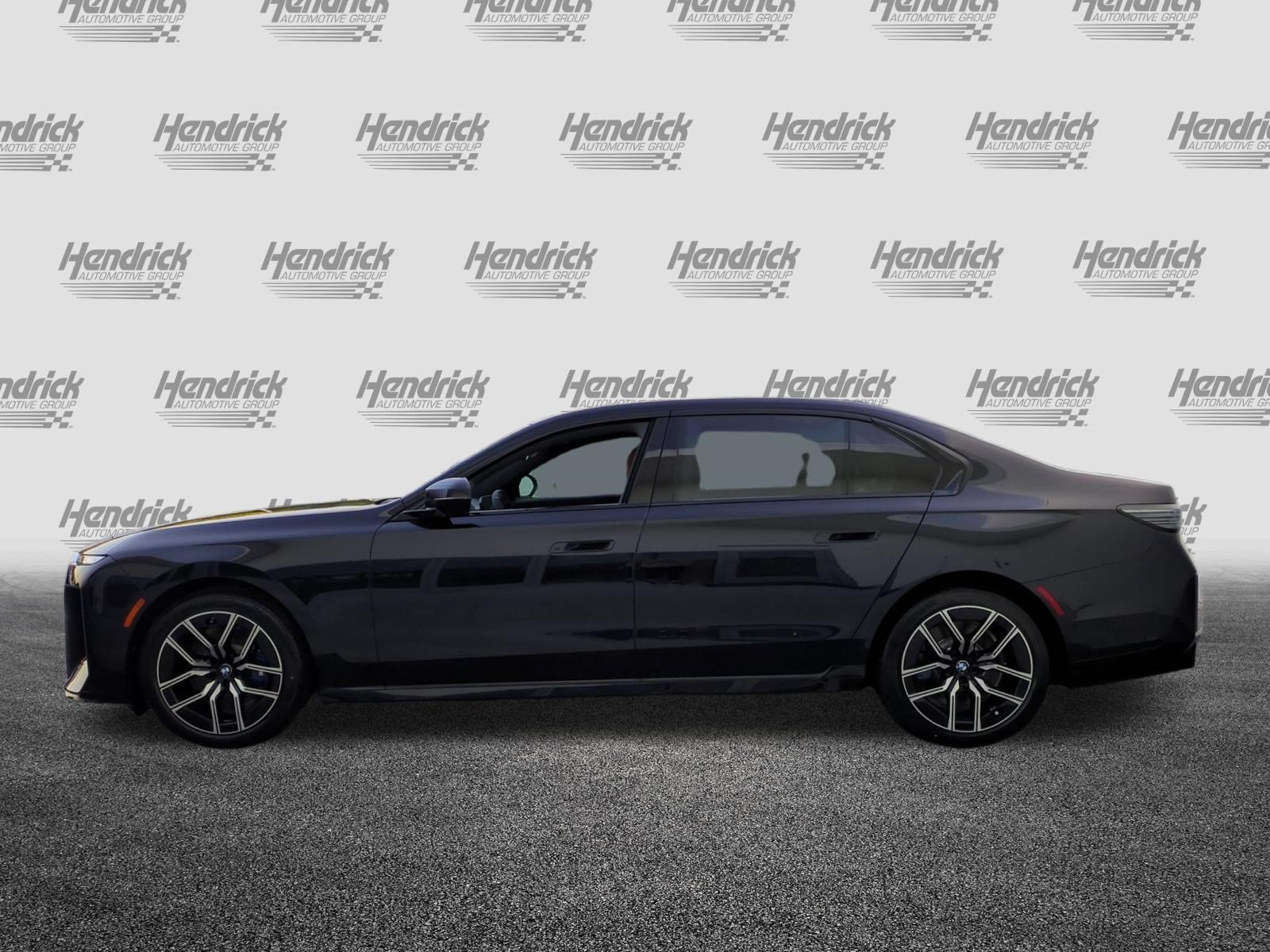 New 2027 BMW 740i xDrive w/ Executive Package AWD/4WD image 7