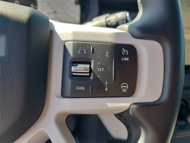 Used 2025 Land Rover Defender 110 S image 29