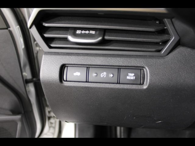 Used 2020 Nissan Altima 2.5 SR FWD image 18