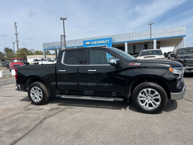 New 2026 Chevrolet Silverado 1500 LTZ w/ Z71 Off-Road Package AWD/4WD image 2