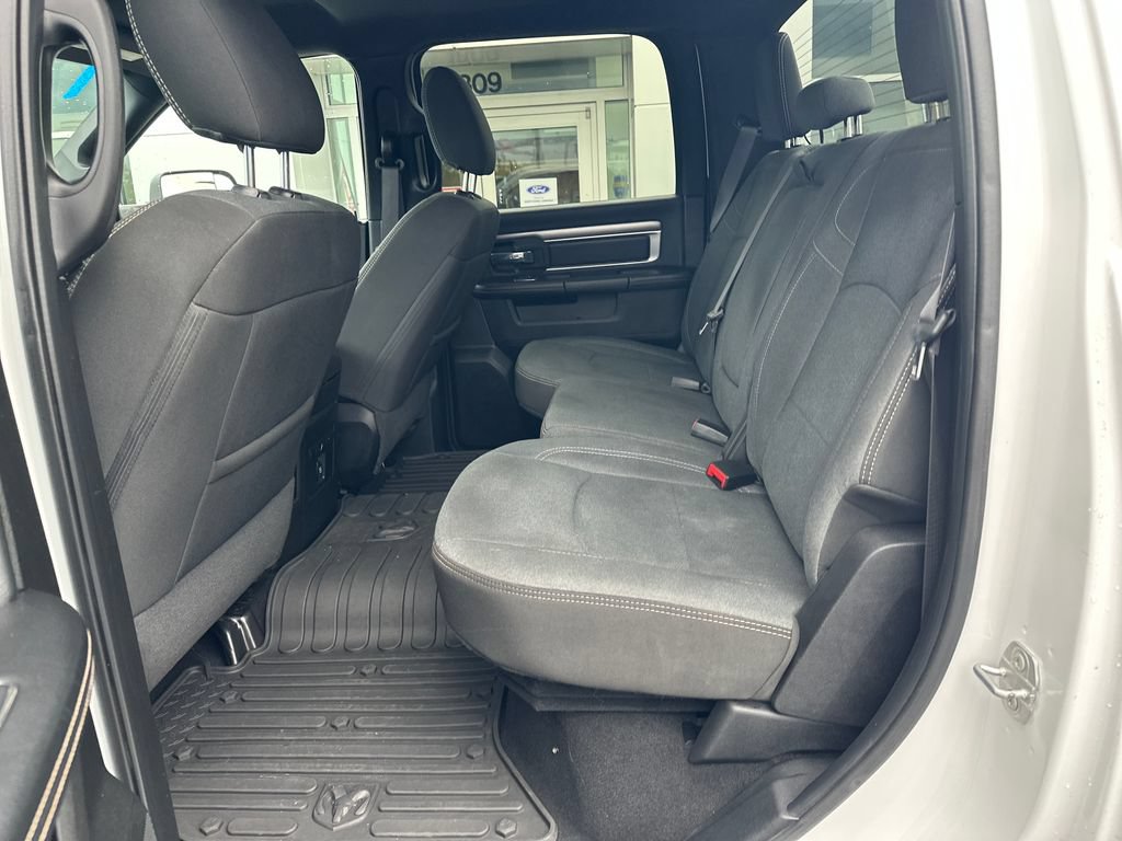 Used 2023 RAM 1500 Warlock AWD/4WD image 22