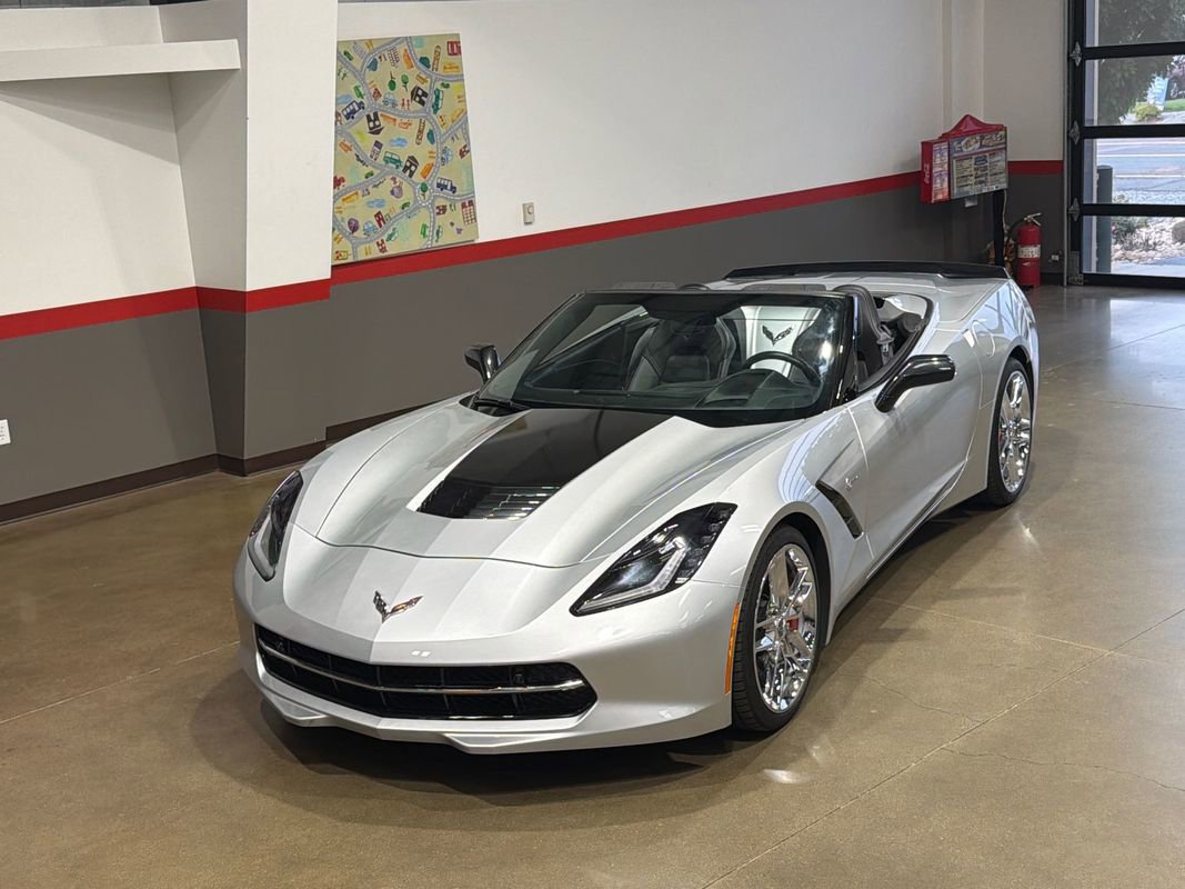 Used 2016 Chevrolet Corvette Stingray Convertible w/ 3LT Preferred Equipment Group RWD image 85