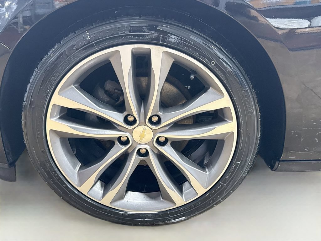 Used 2019 Chevrolet Malibu Premier w/ Sun and Wheel Package FWD image 33