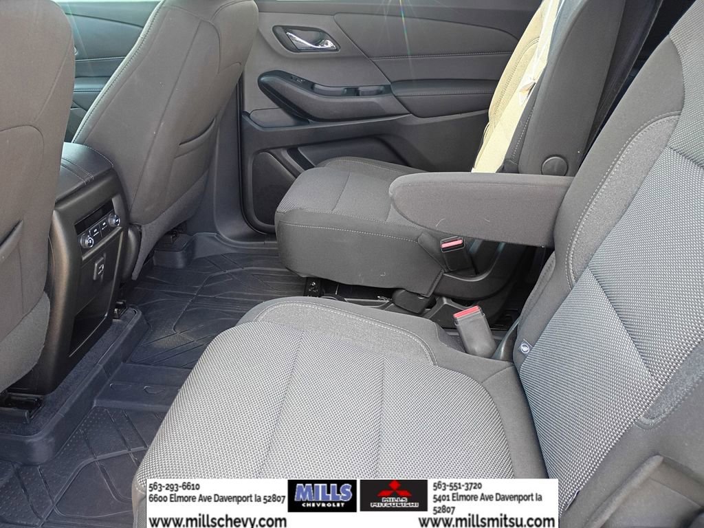 Used 2023 Chevrolet Traverse LT w/ LPO, Floor Liner Package image 12