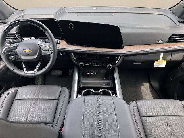 New 2026 Chevrolet Suburban High Country AWD/4WD image 11
