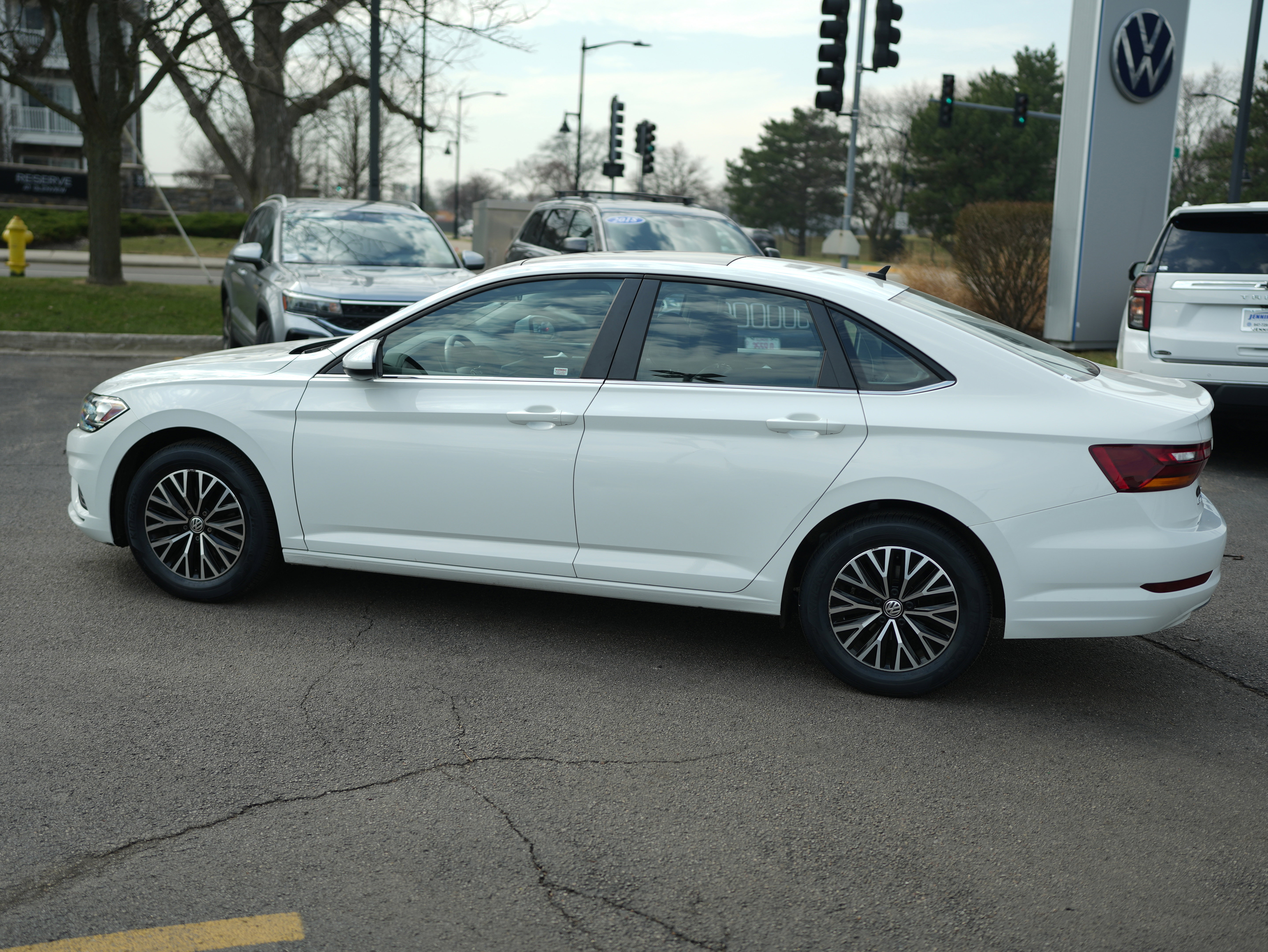 Used 2019 Volkswagen Jetta SE image 10