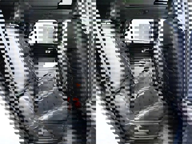 Certified 2023 Ford Explorer XLT image 12