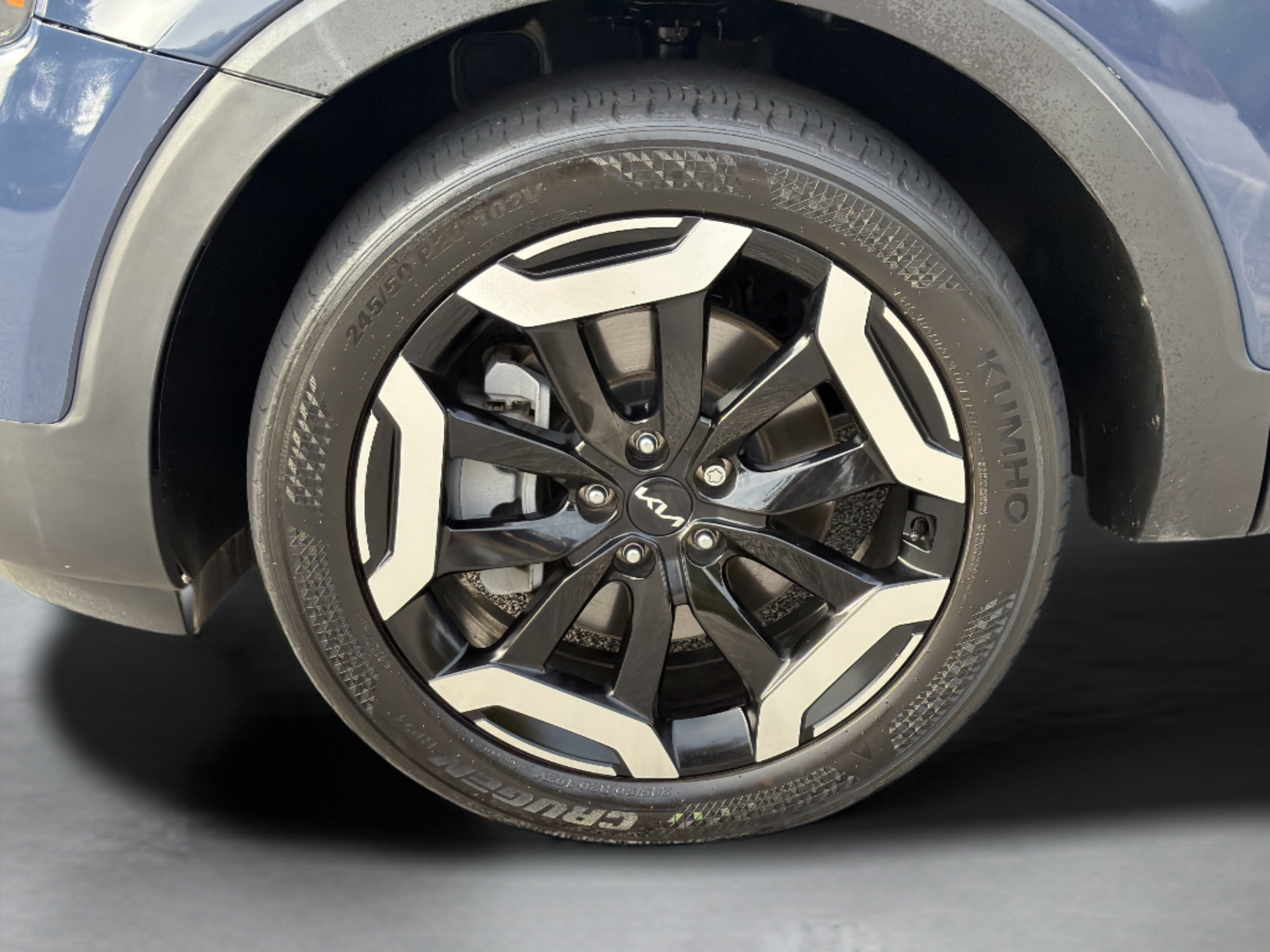 Certified 2024 Kia Telluride S w/ S Sunroof Package FWD image 35
