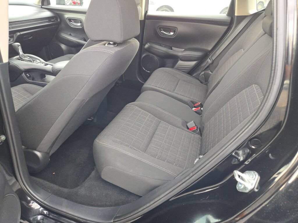 Used 2025 Honda HR-V LX image 26