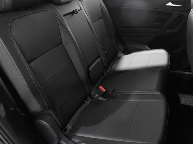 Used 2019 Volkswagen Tiguan SE w/ 3rd Row Seat Package image 17