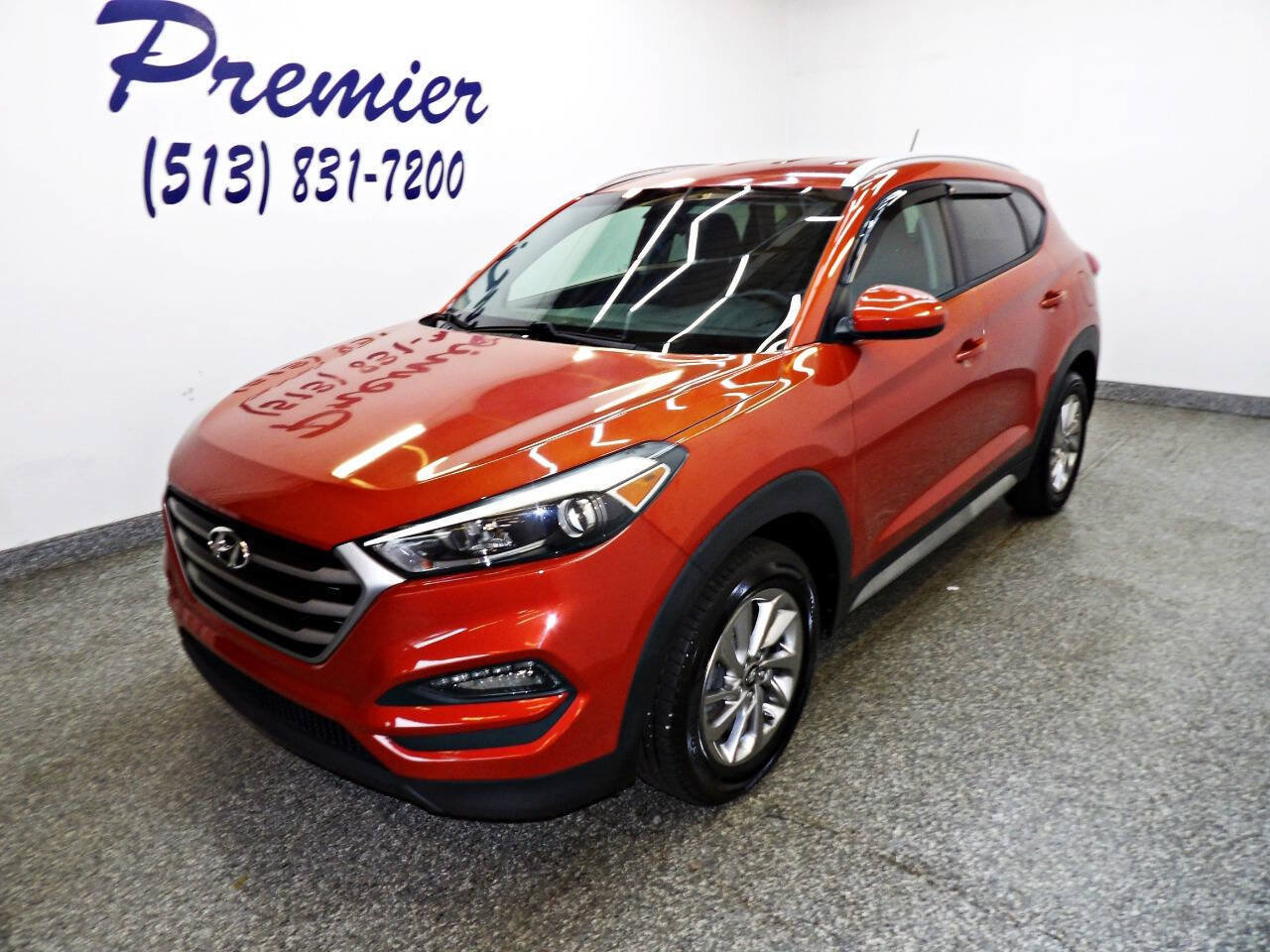 Used 2017 Hyundai Tucson SE w/ SE Popular Package 02