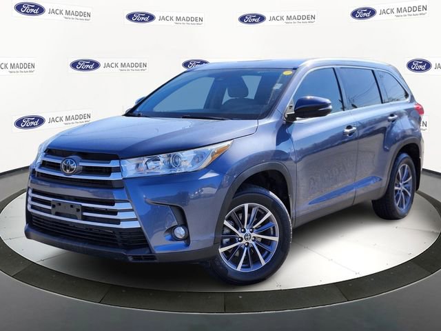 Used 2019 Toyota Highlander XLE AWD/4WD image 1