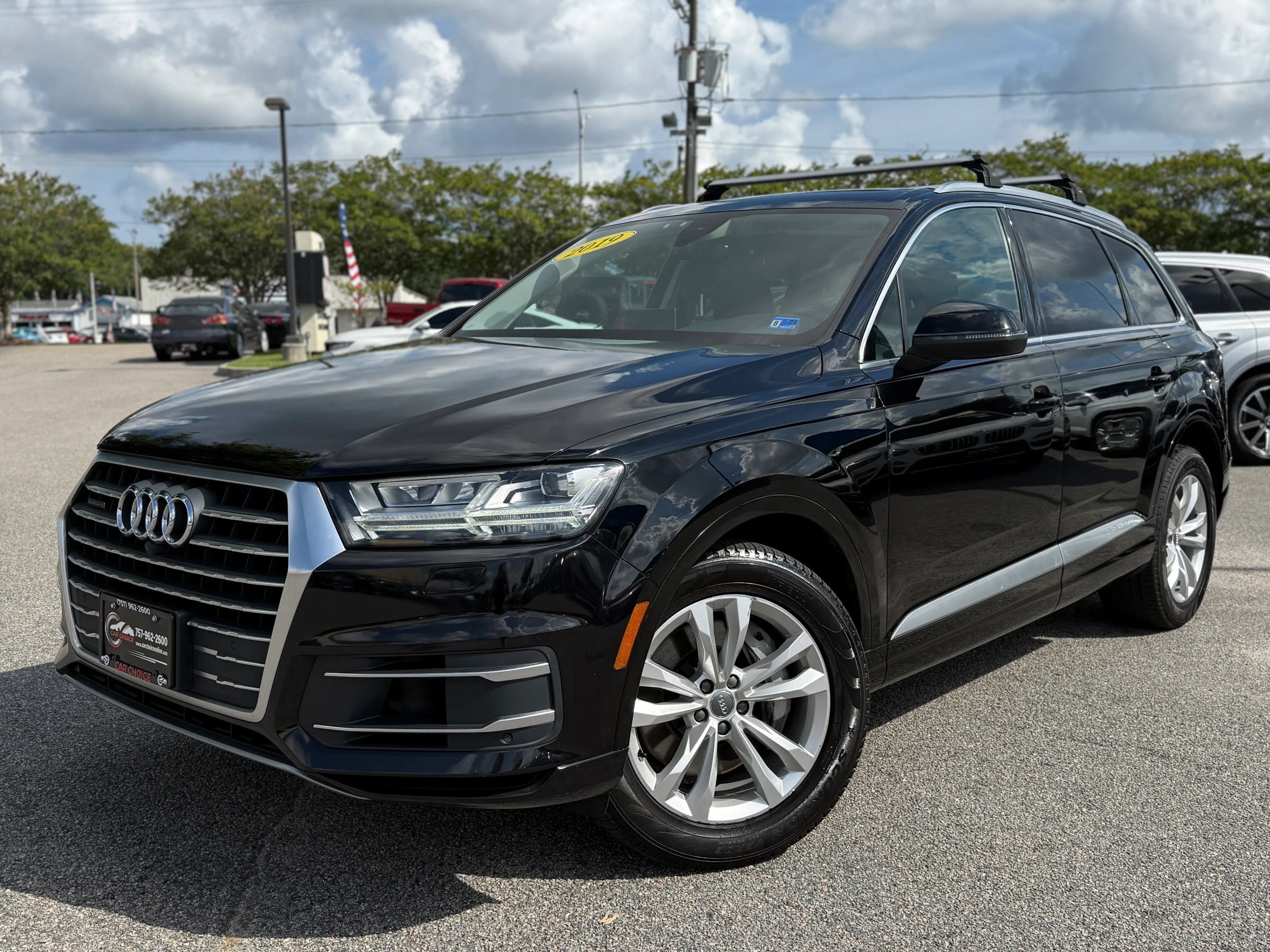 Used 2019 Audi Q7 3.0T Premium Plus w/ Premium Plus Package AWD/4WD image 2