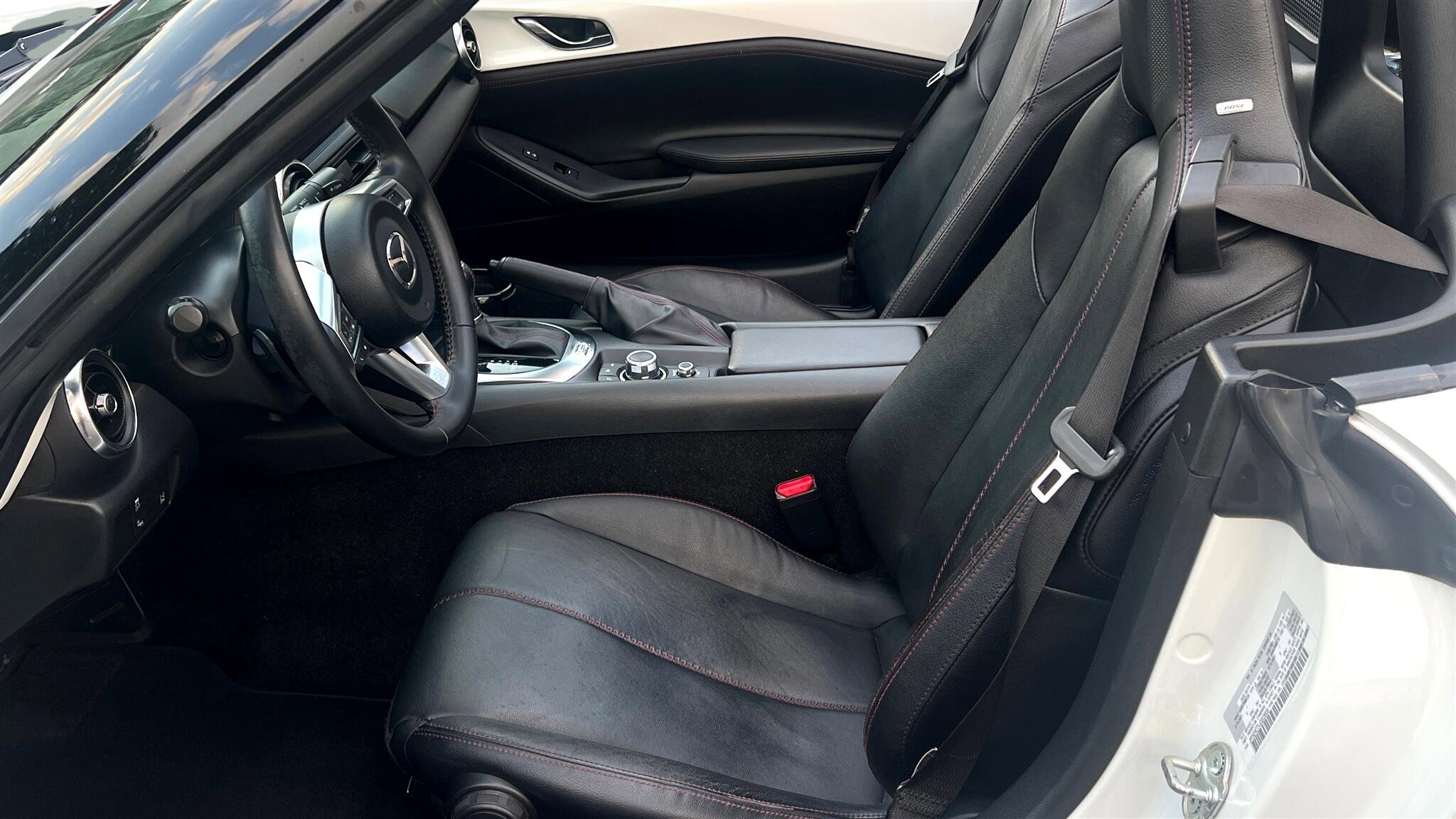 Used 2018 MAZDA MX-5 Miata Grand Touring image 9