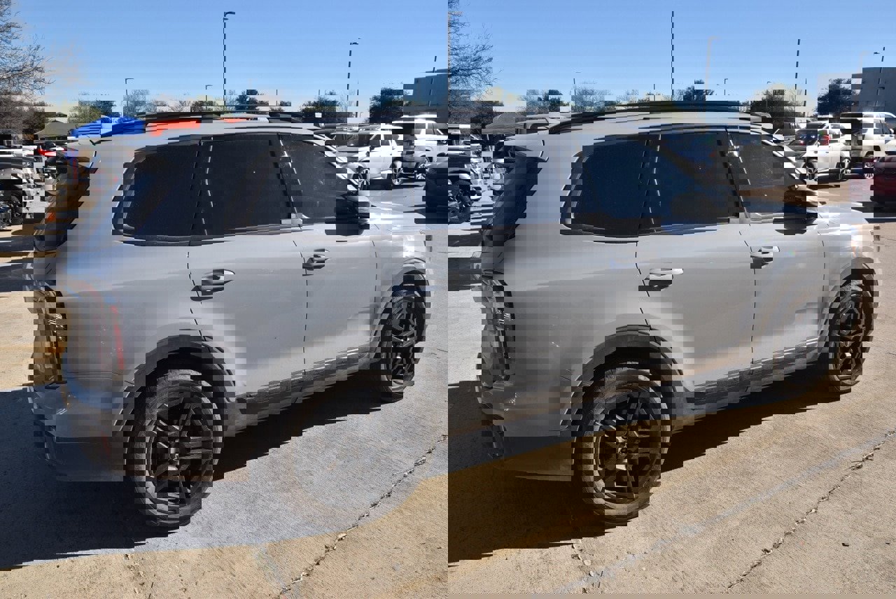 Used 2024 Kia Telluride SX X-Line image 6