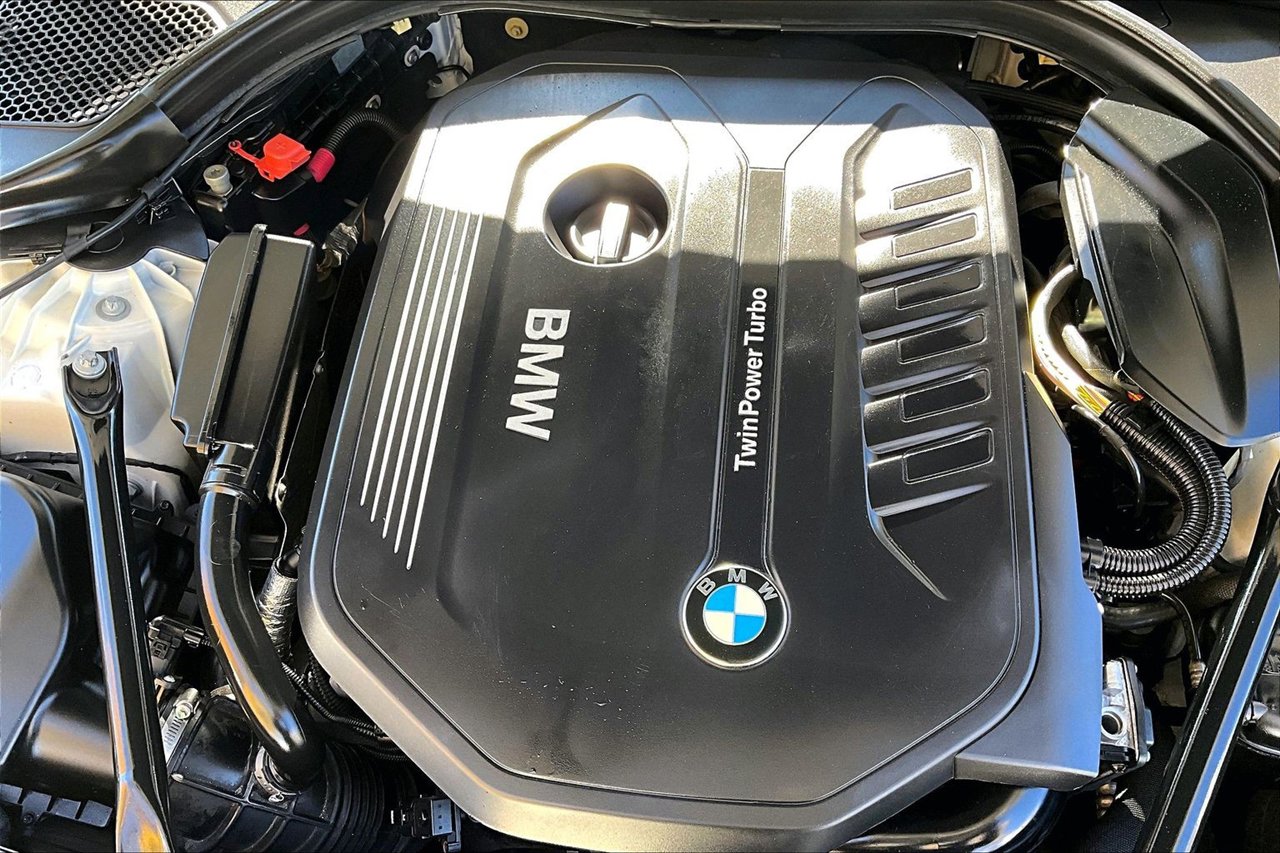 Used 2018 BMW 540i image 31