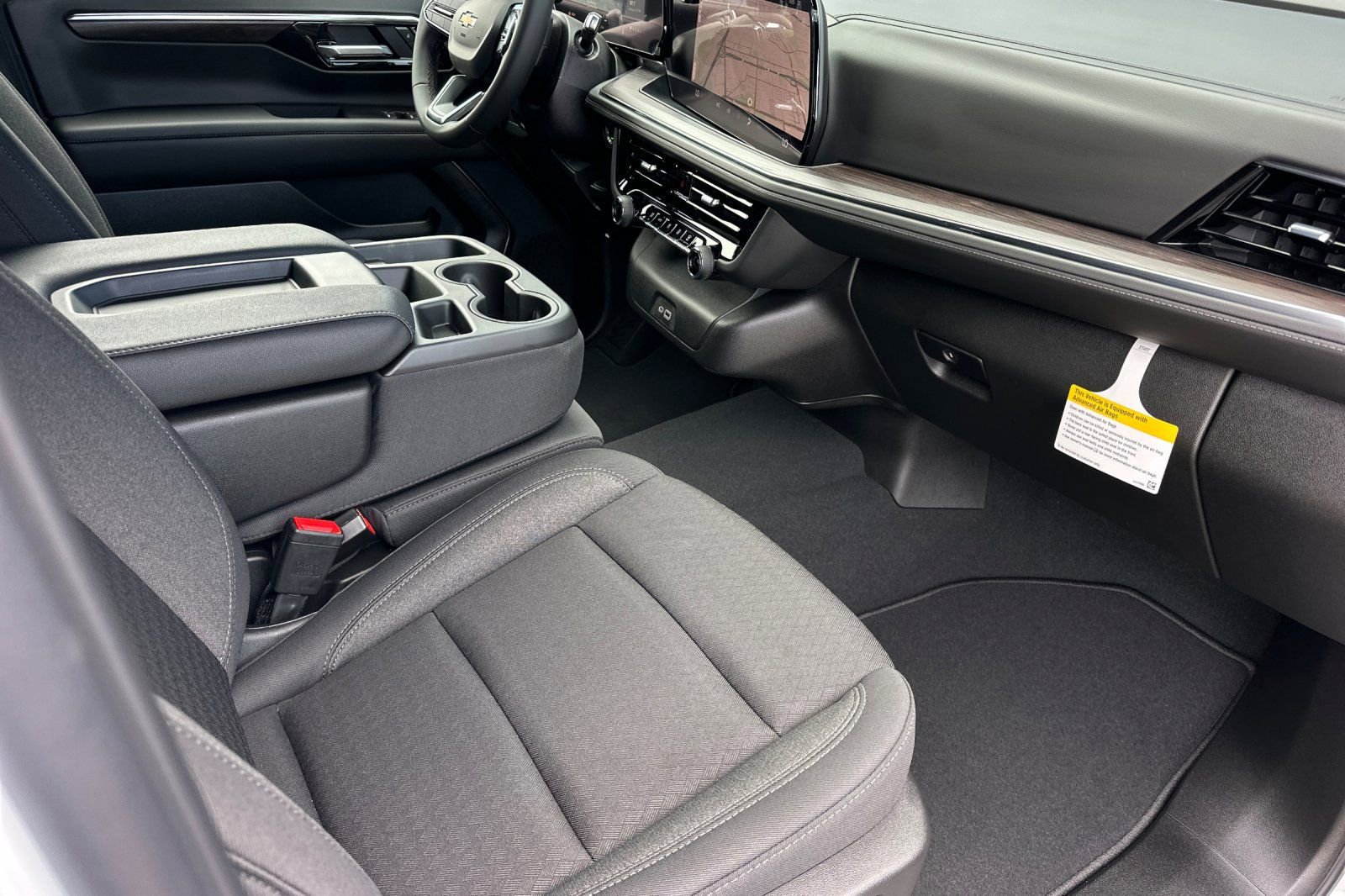 New 2026 Chevrolet Suburban LS w/ LPO, Dark Essentials Package image 17