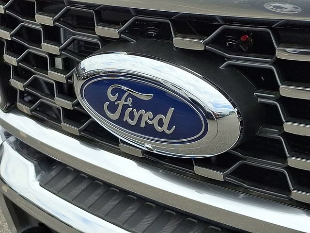 New 2026 Ford F350 King Ranch w/ Chrome Package AWD/4WD image 10