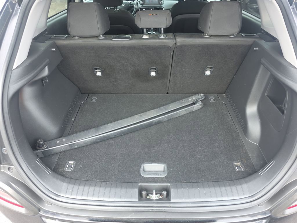 Used 2019 Hyundai Kona SEL FWD image 11