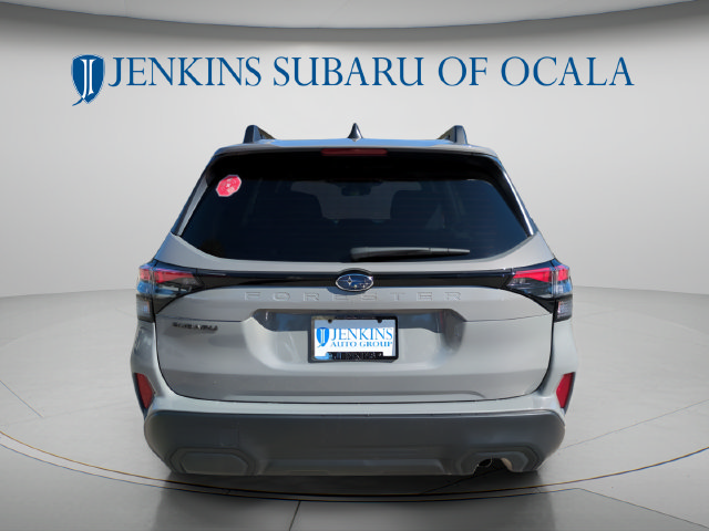 Used 2026 Subaru Forester Premium AWD/4WD image 4