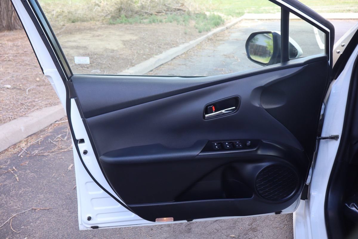 Used 2016 Toyota Prius Two FWD image 23